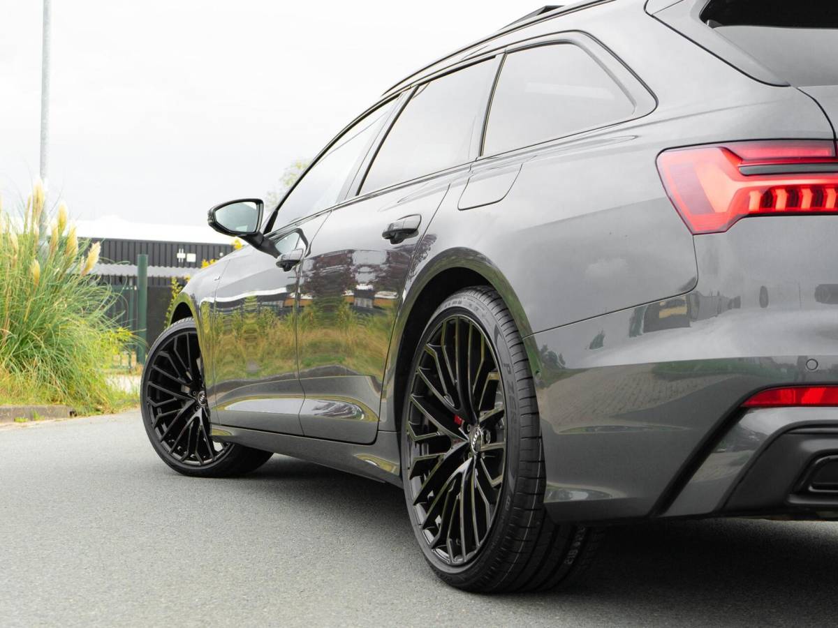 Audi A6 Audi A6 Avant 55 TFSI e quattro Competition|Panoramadak|B&O|Camera 360°|Diamond Stitching|Trekhaak|Head up|Stuurverw.|Keyless|Sportstoelen