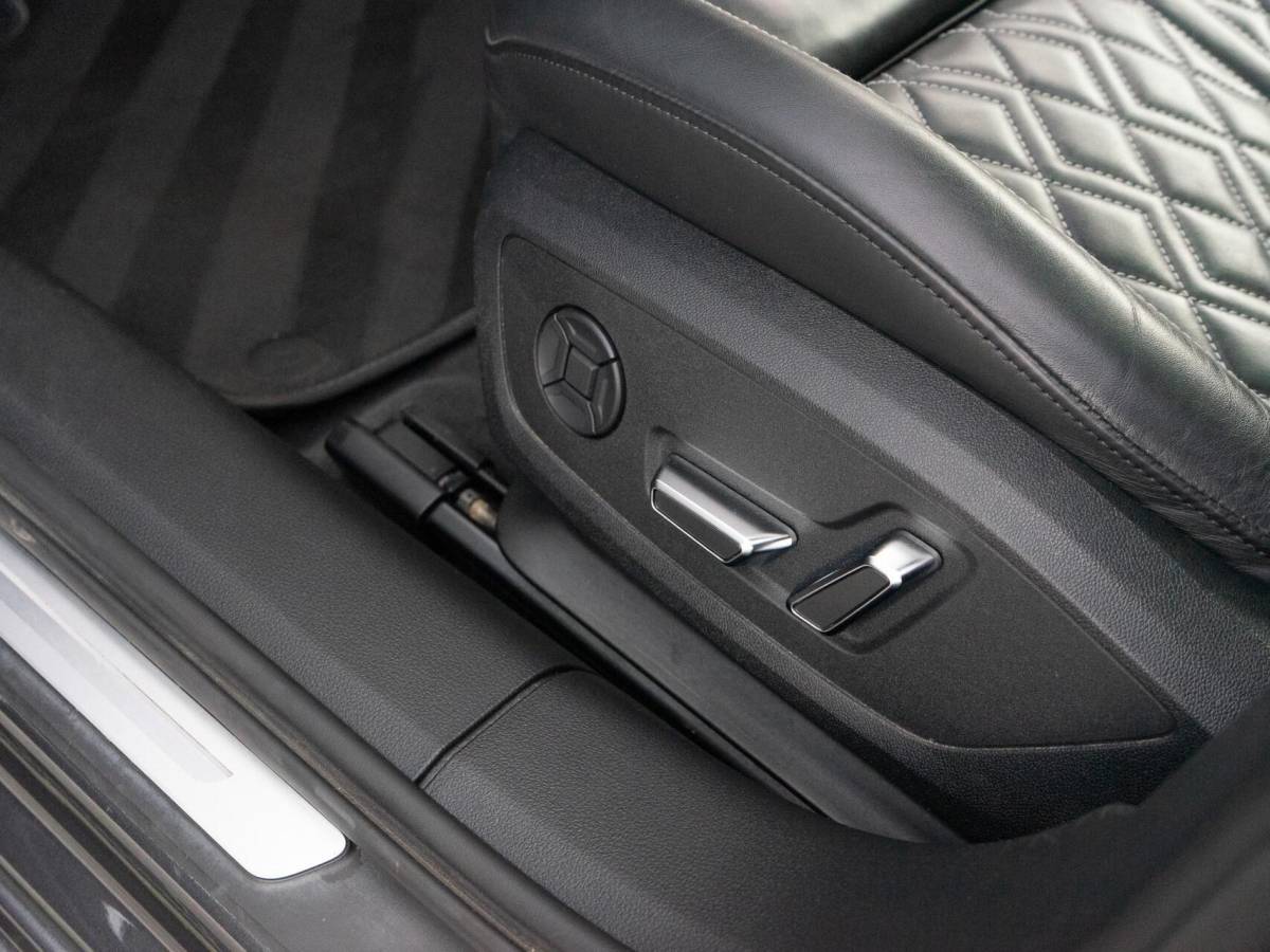 Audi A6 Audi A6 Avant 55 TFSI e quattro Competition|Panoramadak|B&O|Camera 360°|Diamond Stitching|Trekhaak|Head up|Stuurverw.|Keyless|Sportstoelen