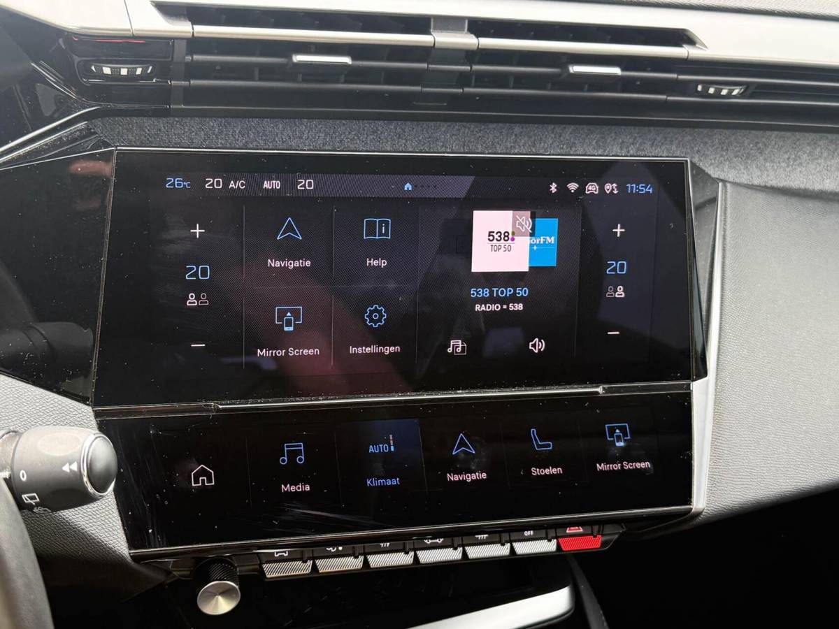 Peugeot 308 Peugeot 308 SW 1.2 PureTech 130pk Allure Pack Business | Carplay | 360 Camera | Stoelverwarming | Trekhaak