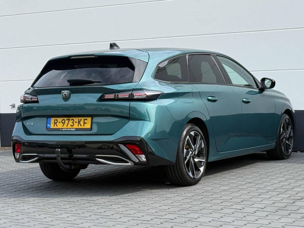 Peugeot 308 Peugeot 308 SW 1.2 PureTech 130pk Allure Pack Business | Carplay | 360 Camera | Stoelverwarming | Trekhaak