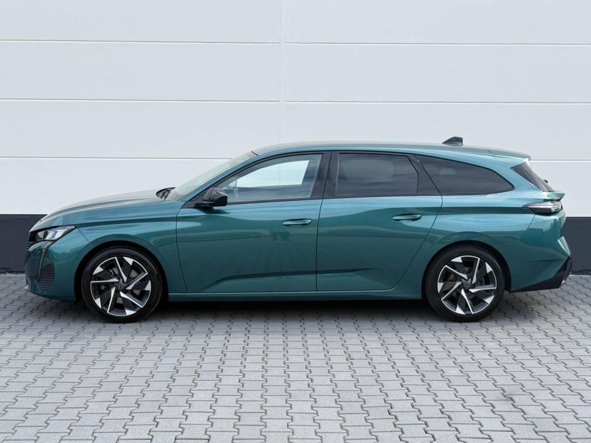 Peugeot 308 Peugeot 308 SW 1.2 PureTech 130pk Allure Pack Business | Carplay | 360 Camera | Stoelverwarming | Trekhaak