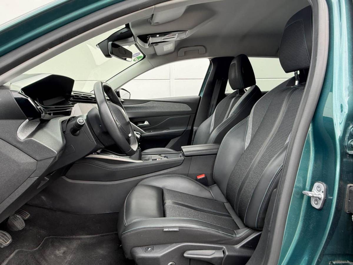 Peugeot 308 Peugeot 308 SW 1.2 PureTech 130pk Allure Pack Business | Carplay | 360 Camera | Stoelverwarming | Trekhaak