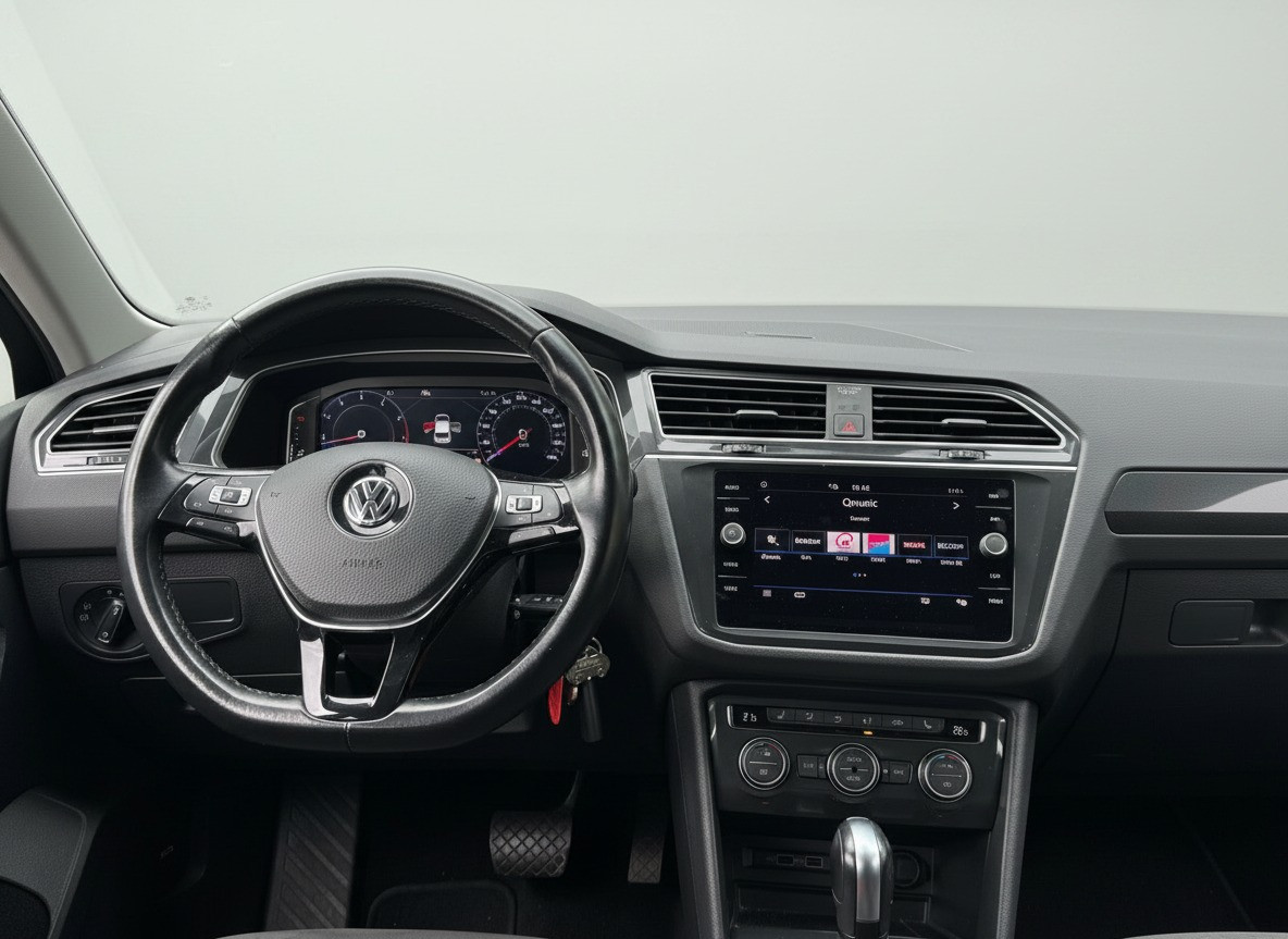 Volkswagen Tiguan Volkswagen Tiguan 1.5 TSI ACT 150PK DSG HIGHLINE VIRTUAL/ACC/NAVI/ALCANTARA