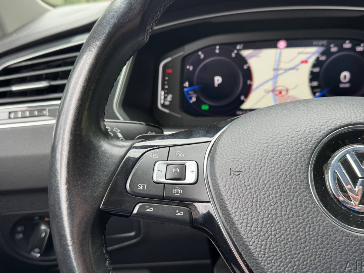 Volkswagen Tiguan Volkswagen Tiguan 1.5 TSI ACT 150PK DSG HIGHLINE VIRTUAL/ACC/NAVI/ALCANTARA