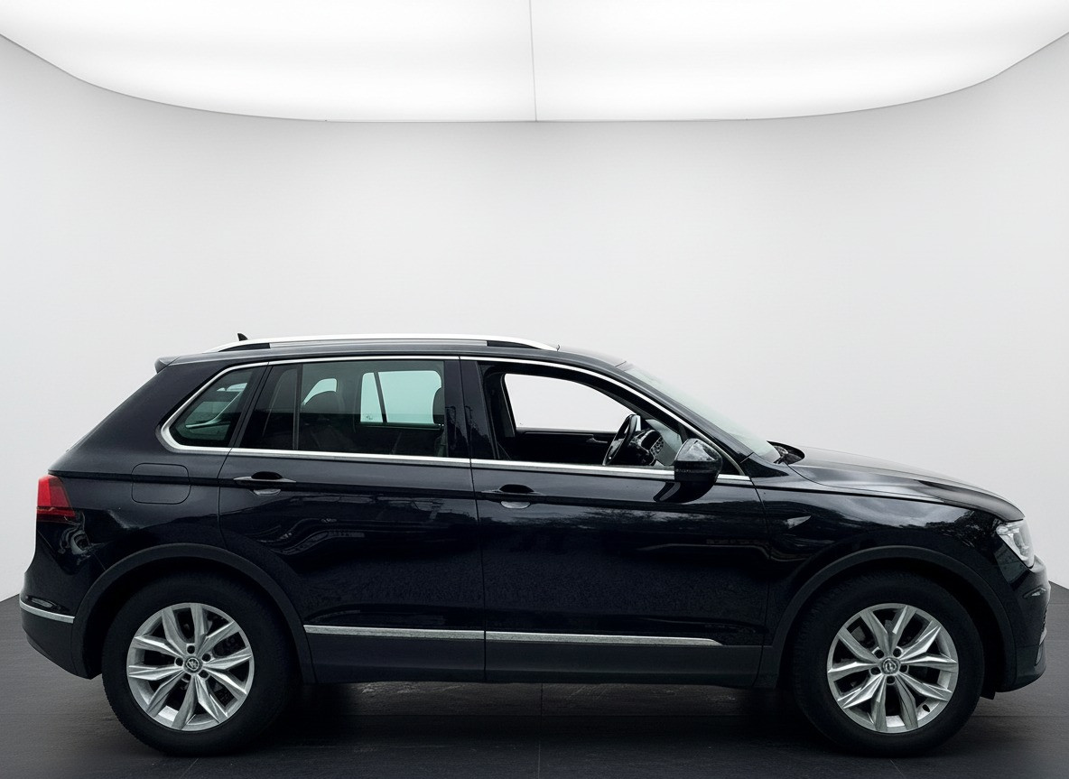Volkswagen Tiguan Volkswagen Tiguan 1.5 TSI ACT 150PK DSG HIGHLINE VIRTUAL/ACC/NAVI/ALCANTARA