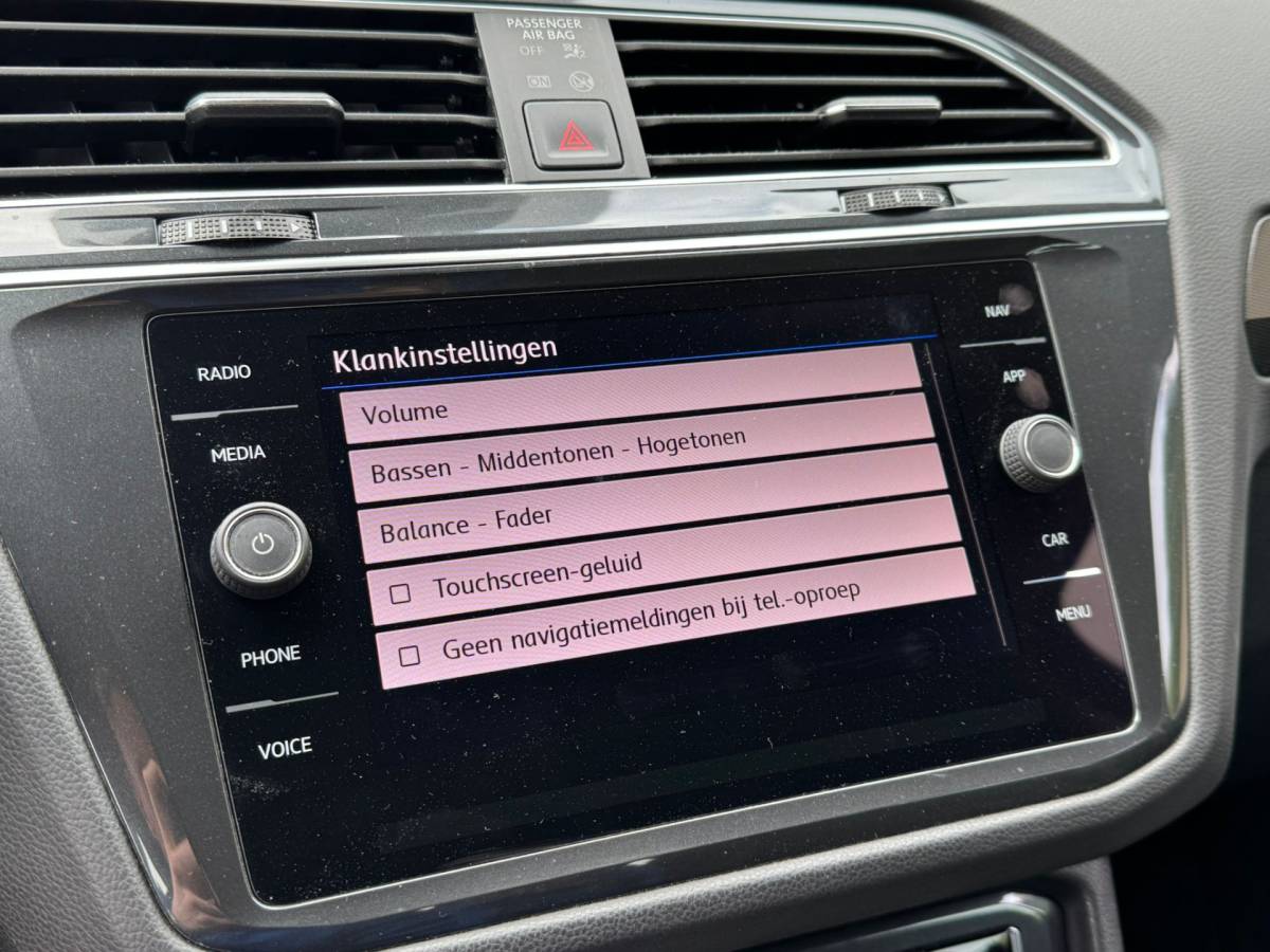 Volkswagen Tiguan Volkswagen Tiguan 1.5 TSI ACT 150PK DSG HIGHLINE VIRTUAL/ACC/NAVI/ALCANTARA