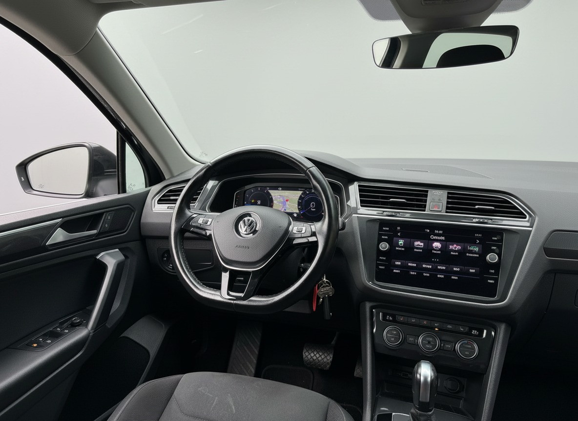 Volkswagen Tiguan Volkswagen Tiguan 1.5 TSI ACT 150PK DSG HIGHLINE VIRTUAL/ACC/NAVI/ALCANTARA