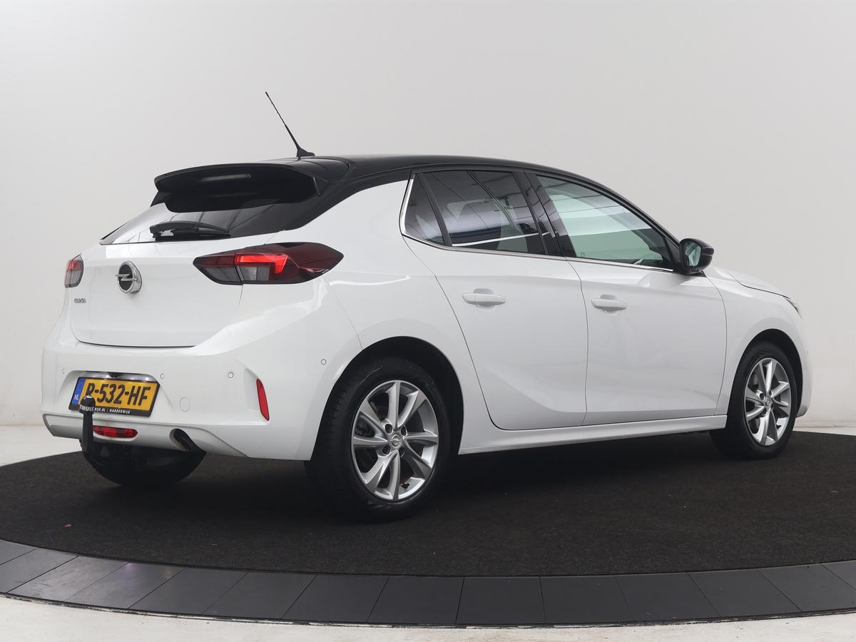 Opel Corsa Opel Corsa 1.2 Elegance | Half leder | Cruise control | Dodehoek detectie | Stuur/stoel verwarming | Climate control | Navigatie | CarPlay | Camera | Park assist | Trekhaak