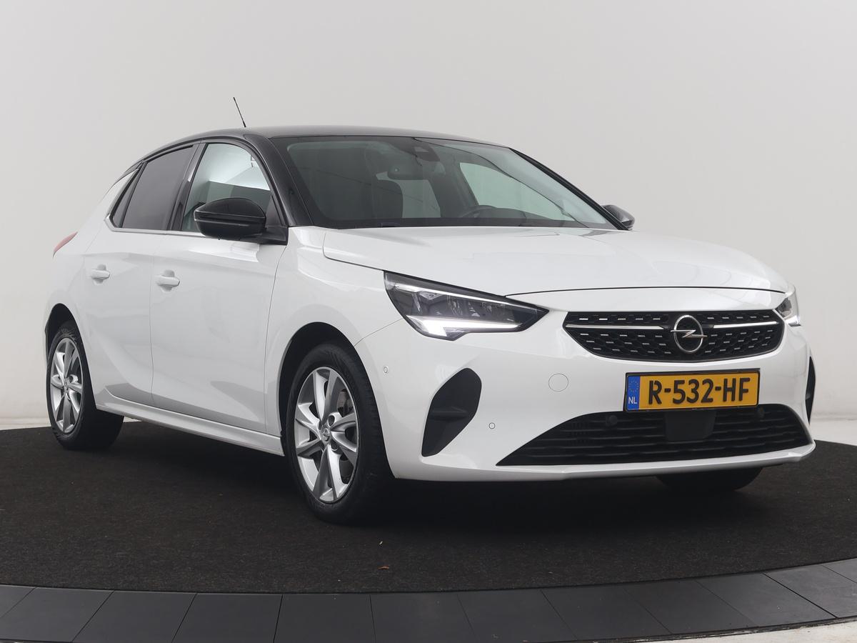 Opel Corsa Opel Corsa 1.2 Elegance | Half leder | Cruise control | Dodehoek detectie | Stuur/stoel verwarming | Climate control | Navigatie | CarPlay | Camera | Park assist | Trekhaak