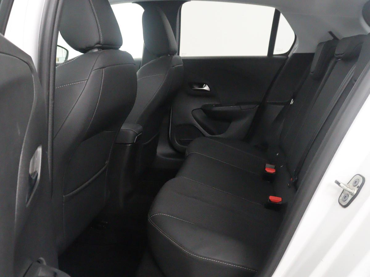 Opel Corsa Opel Corsa 1.2 Elegance | Half leder | Cruise control | Dodehoek detectie | Stuur/stoel verwarming | Climate control | Navigatie | CarPlay | Camera | Park assist | Trekhaak