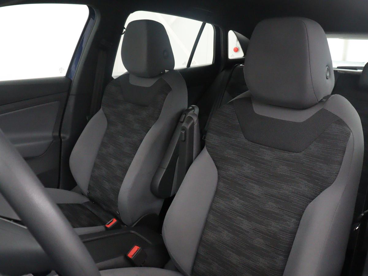 Volkswagen ID.4 Volkswagen ID.4 Pro 77kWh | SOH 93,8% | Adaptive cruise | Lane assist | Park assist | Climate control | Navigatie | CarPlay | Sfeerverlichting | Trekhaak