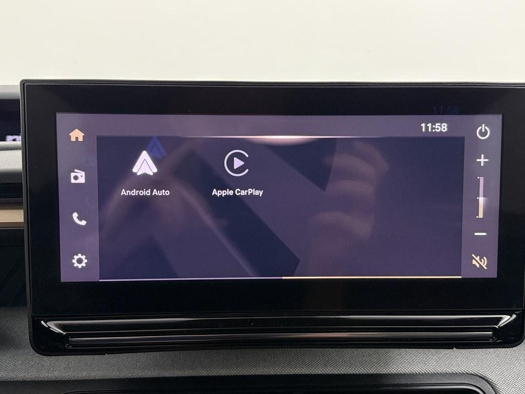 Citroën C3 Aircross Citroen C3 Aircross 1.2 Hybrid automaat 145pk Plus Camera/4S.Banden/ Ecc/CarPlay/Comfortstoelen