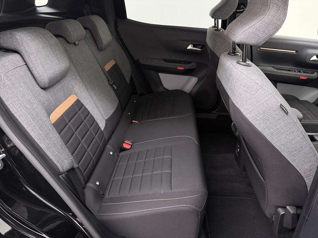 Citroën C3 Aircross Citroen C3 Aircross 1.2 Hybrid automaat 145pk Plus Camera/4S.Banden/ Ecc/CarPlay/Comfortstoelen