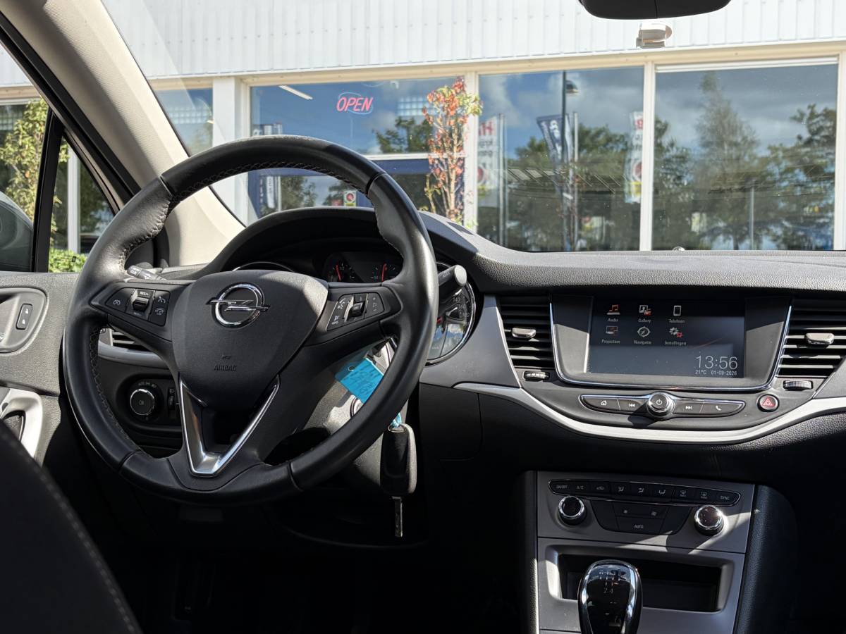 Opel Astra Opel Astra Sports Tourer 1.0 Turbo 120 Jaar Edition | Camera | Navi | Cruise | Rijklaar met beurt & garantie!