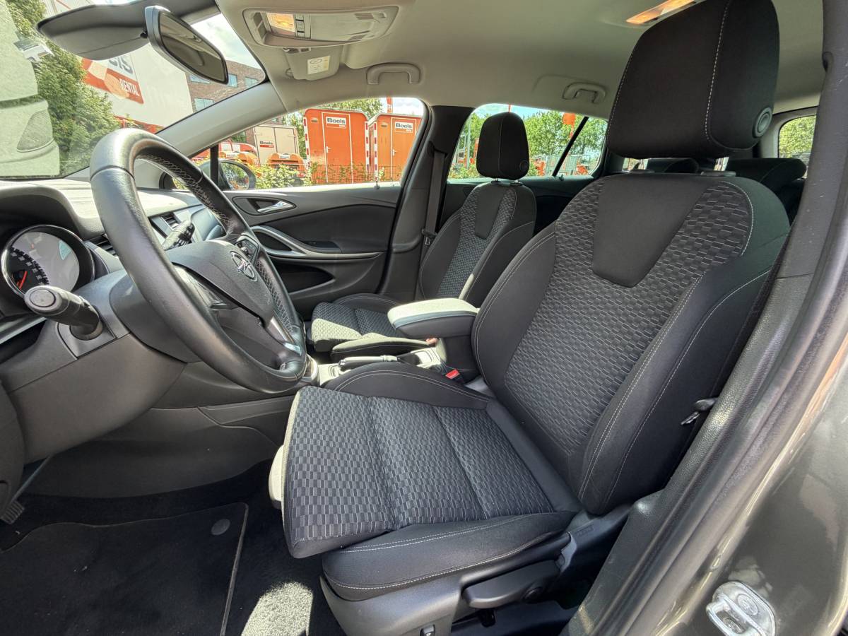 Opel Astra Opel Astra Sports Tourer 1.0 Turbo 120 Jaar Edition | Camera | Navi | Cruise | Rijklaar met beurt & garantie!