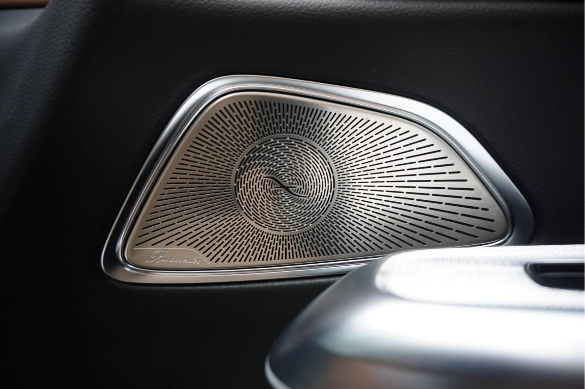 Mercedes-Benz E-Klasse Mercedes-Benz E-klasse Estate 300 e AMG Line Premium Plus Airmatic | Hyperscreen | Trekhaak | Pano | Adaptive + Lane | Memory Stoelmassage + Koeling + Verwarming | NL auto |