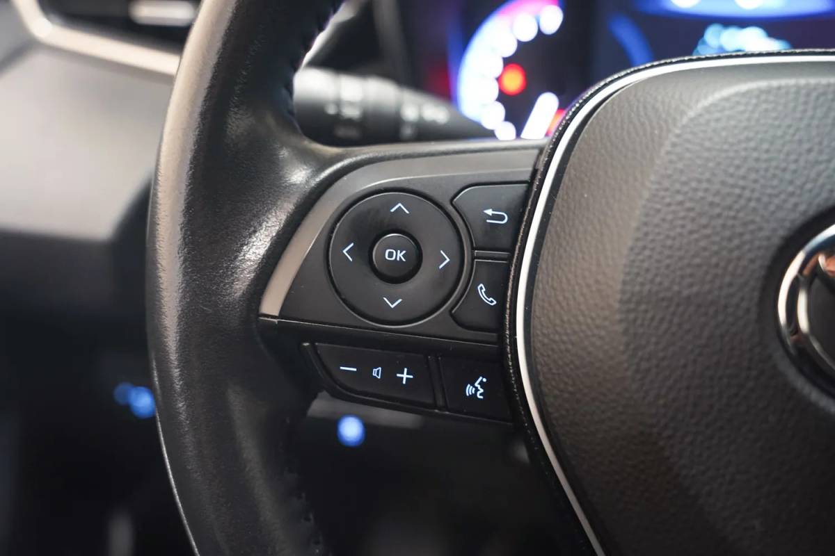 Toyota Corolla Toyota Corolla 1.8 Hybrid Business [ Apple carplay / Android Auto Stoelverwarming Trekhaak]