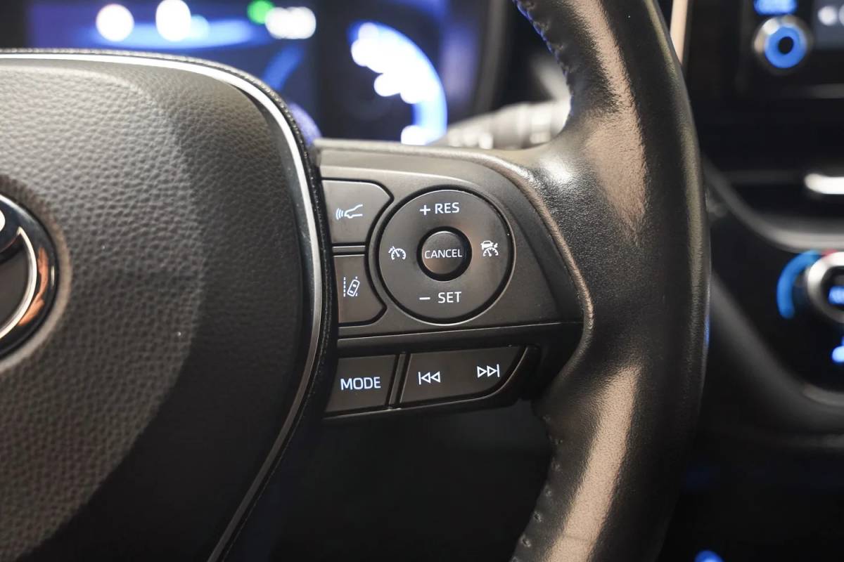 Toyota Corolla Toyota Corolla 1.8 Hybrid Business [ Apple carplay / Android Auto Stoelverwarming Trekhaak]