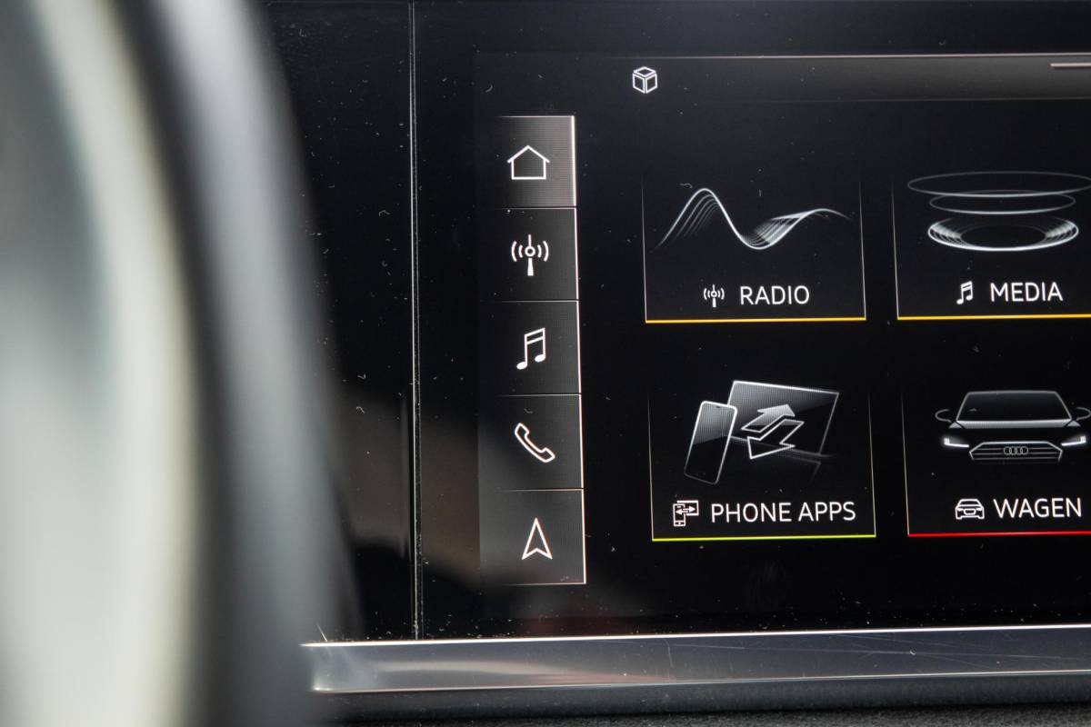 Audi Q3 Audi Q3 45 TFSI e edition VIRTUAL COCKPIT / CRUISE CONTROLE / AIRCO / BRUIN LEER / PHEV