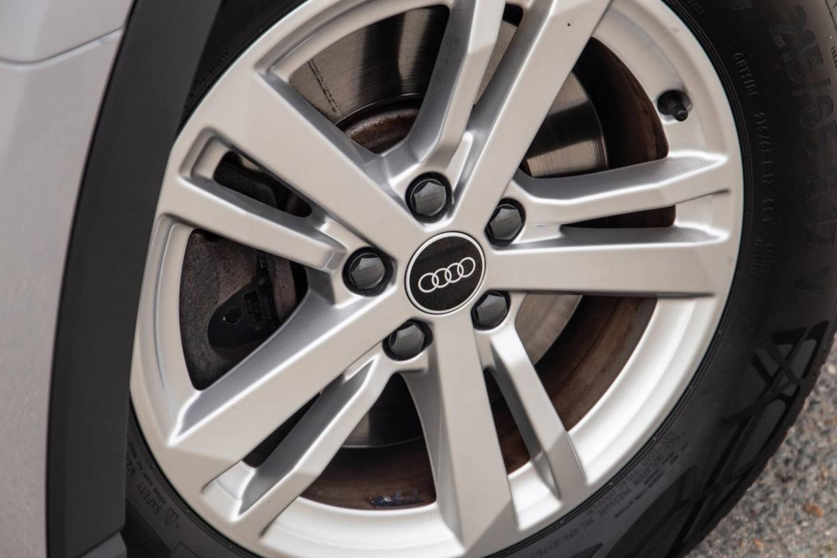Audi Q3 Audi Q3 45 TFSI e edition VIRTUAL COCKPIT / CRUISE CONTROLE / AIRCO / BRUIN LEER / PHEV