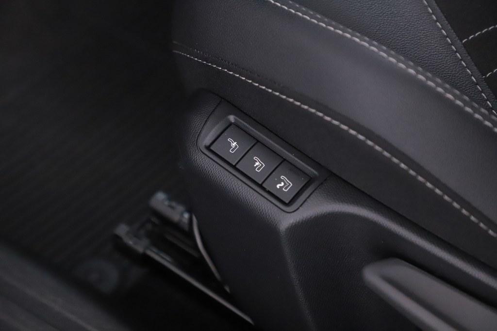 Opel Mokka Opel Mokka 1.2 T 130 pk Automaat Ultimate Camera/Winterpakket /Ecc/Alcantara/Keyless/Blindspot/Vc/18inch