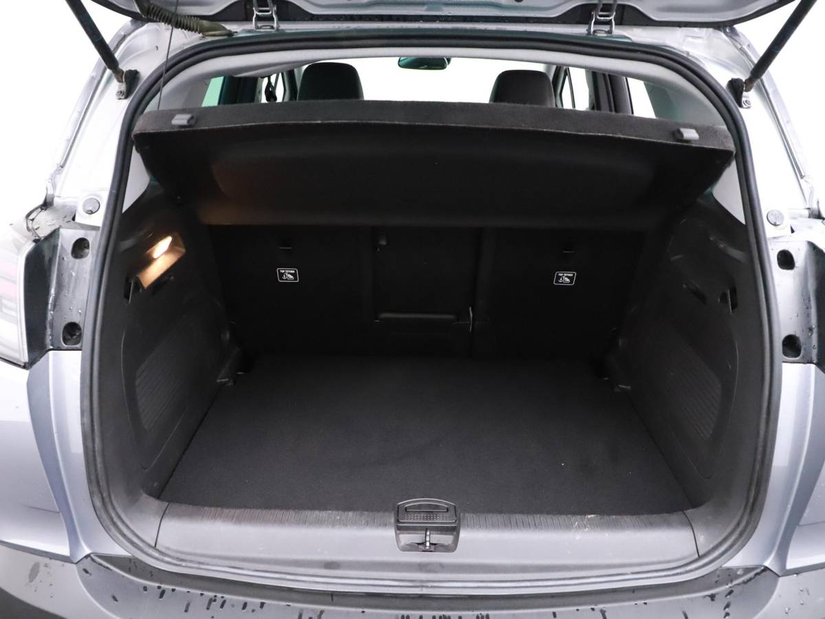 Opel Crossland Opel Crossland 1.2T 130pk Automaat Ultimate Trekhaak/Alcantara/ 4S.Banden/Winterpakket/Camera/Nav/Keyless