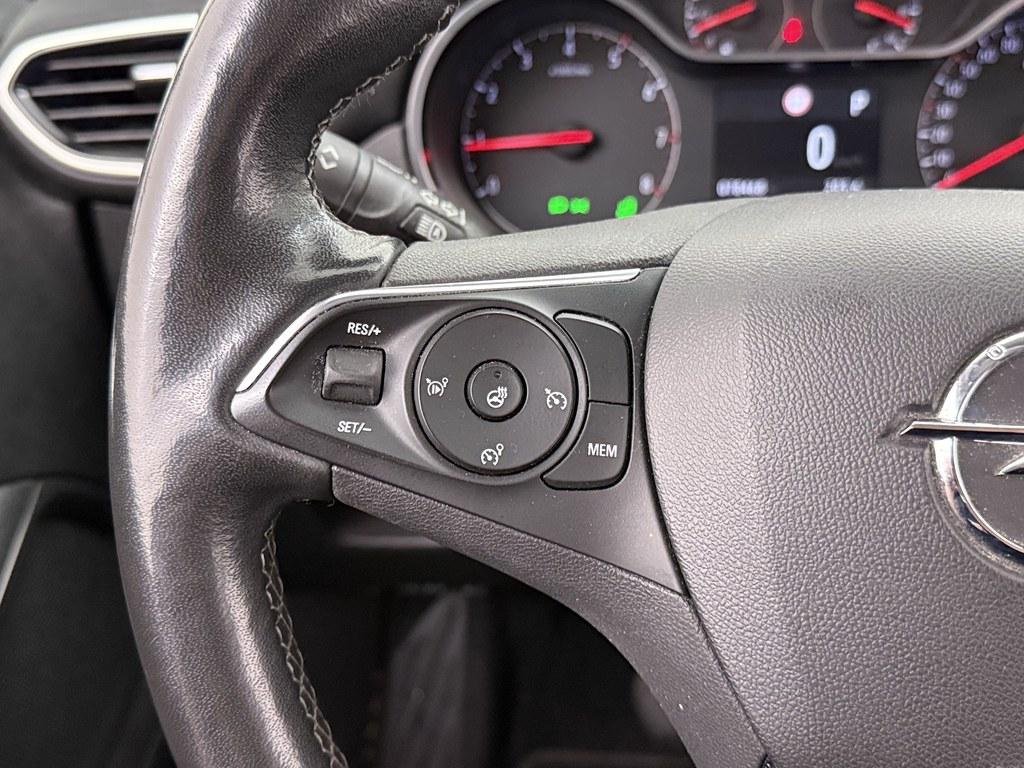 Opel Crossland Opel Crossland 1.2T 130pk Automaat Ultimate Trekhaak/Alcantara/ 4S.Banden/Winterpakket/Camera/Nav/Keyless