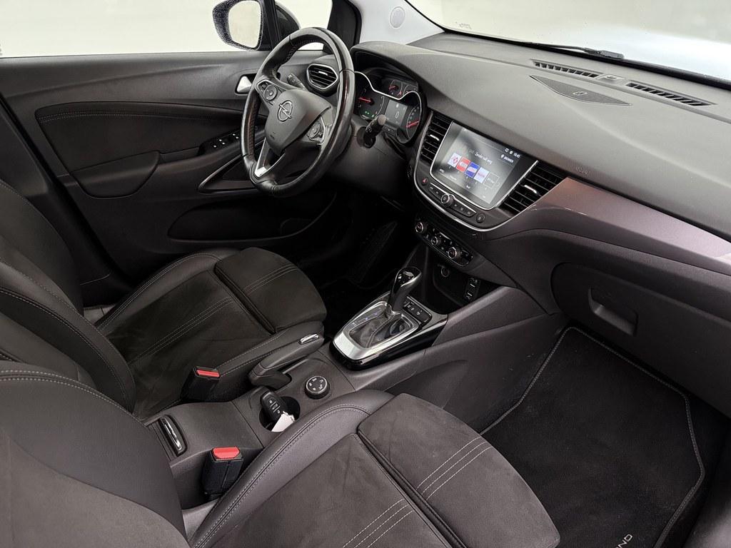 Opel Crossland Opel Crossland 1.2T 130pk Automaat Ultimate Trekhaak/Alcantara/ 4S.Banden/Winterpakket/Camera/Nav/Keyless