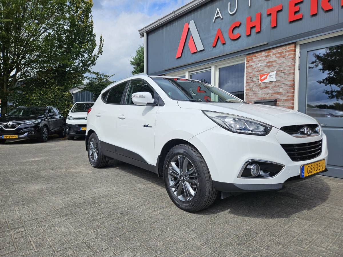Hyundai ix35 Hyundai Ix35 1.6i GDI Go! Trekhaak! NAP! Dealer Onderhouden! Nette Auto! Camera! Navigatie! Airco/Clima!