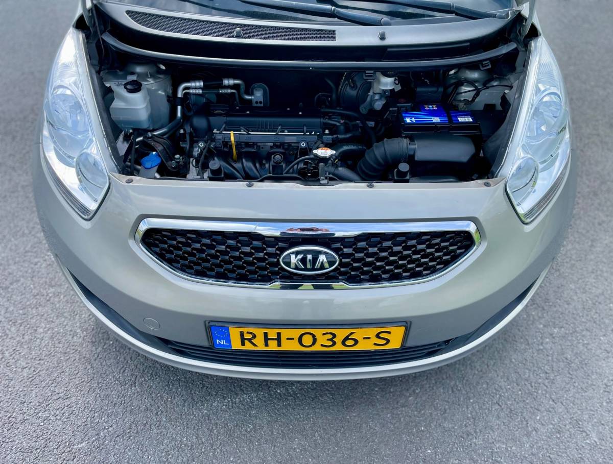 Kia Venga Kia Venga 1.4 CVVT, 5drs, Trekhaak, Camera, Airco, Radio-CD/MP3 speler, Elektr ramen, Lmv, Unieke kilometerstand!