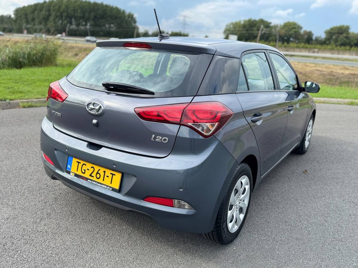 Hyundai i20 Hyundai I20 1.0 T-GDI Comfort, 5drs, Cam, Navi, Pdc, Cruise/Climate control, 16835km, 1e eig afk, Geen import, Nap, Unieke km!