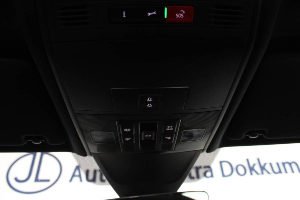 Volkswagen Tiguan Volkswagen Tiguan 1.4 TSI eHybrid R-Line Business+ SOH 96% | Black Style | Trekhaak | Head-Up | IQ Light | Pano | Camera | Carplay | 20″ LMV | PDC V+A