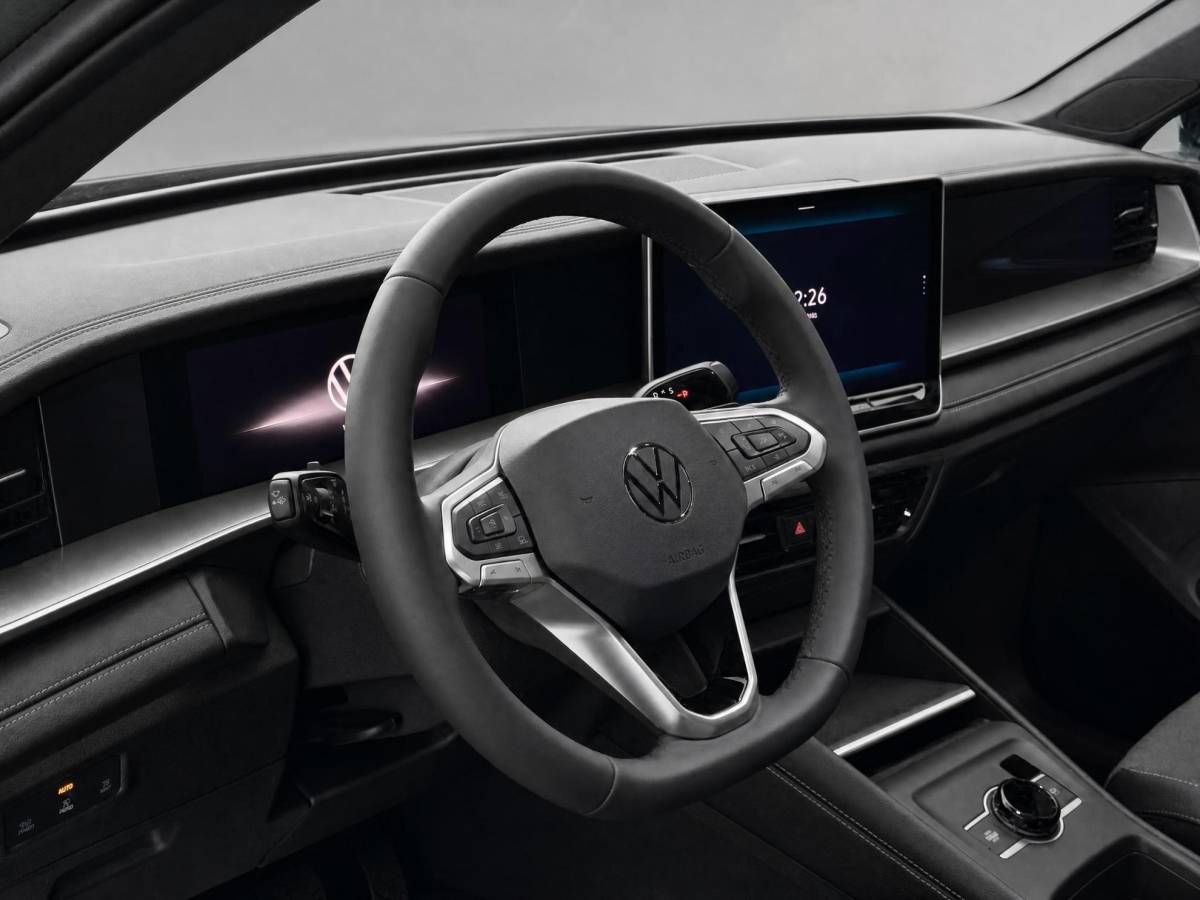 Volkswagen Tayron Volkswagen Tayron 1.5 eHybrid 204pk DSG Life Edition · 360 Camera · Inklap. Trekhaak · Dodehoeksensor · Keyless · Elek. Achterklep · Stuur- & Stoelverwarming · Garantie t/m 28-05-2030 of 100.000km