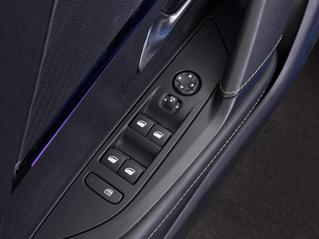 Peugeot 208 Peugeot 208 1.2 Hybrid 145PK GT Automaat 360.Camera/Nav/Led /Blindspot/Keyless/Ad.Cruise/CarPlay