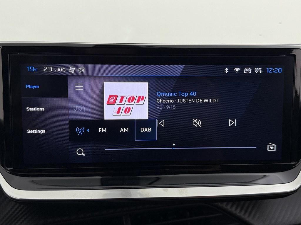 Peugeot e-2008 Peugeot e-2008 EV Allure Avantage 54 kWh Soh 97% 360.Camera/Nav/ Keyless/Ad.Cruise/CarPlay/H.Leder/Blindspot