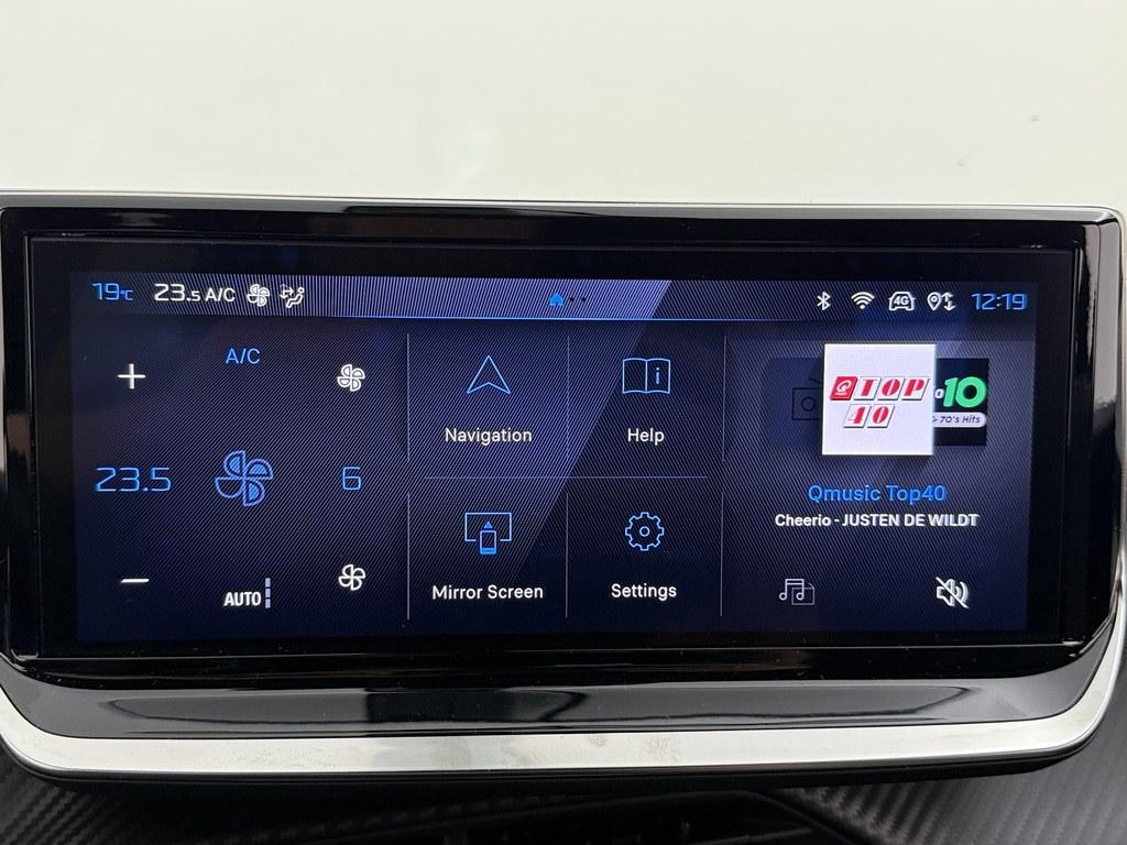 Peugeot e-2008 Peugeot e-2008 EV Allure Avantage 54 kWh Soh 97% 360.Camera/Nav/ Keyless/Ad.Cruise/CarPlay/H.Leder/Blindspot