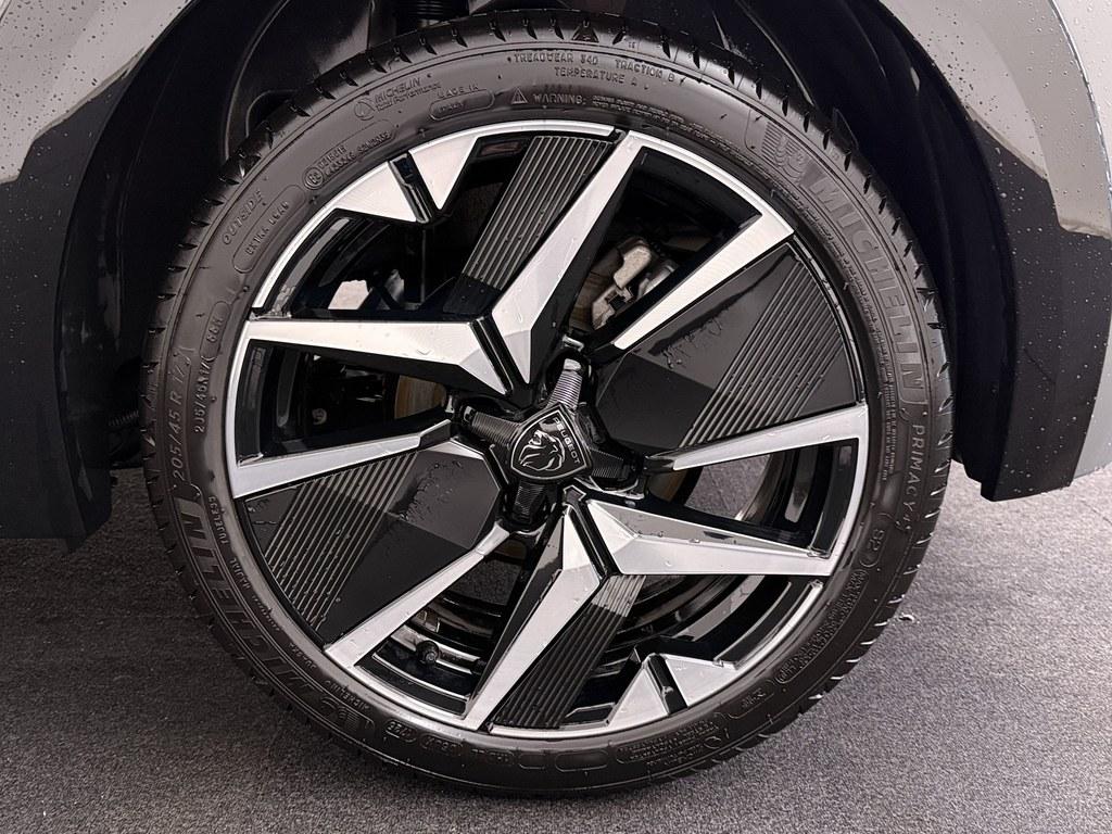 Peugeot 208 Peugeot 208 1.2 Hybrid 145pk e-DCS6 GT 360.Camera/Nav/Led/Ecc Ad.Cruise/Keyless/CarPlay