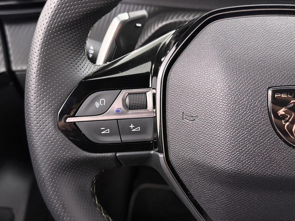 Peugeot 208 Peugeot 208 1.2 Hybrid 145pk e-DCS6 GT 360.Camera/Nav/Led/Ecc Ad.Cruise/Keyless/CarPlay