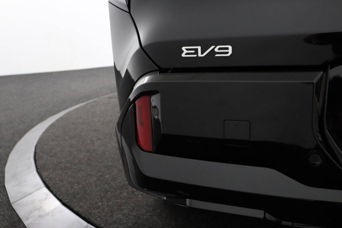 Kia EV9 Kia EV9 GT-Line AWD 99.8 kWh |NAP|BTW|PANO