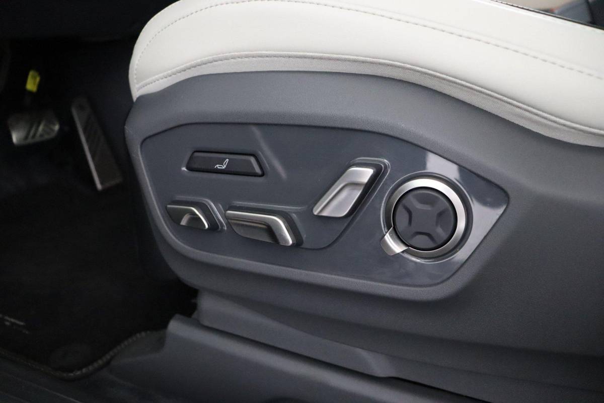 Kia EV9 Kia EV9 GT-Line AWD 99.8 kWh |NAP|BTW|PANO