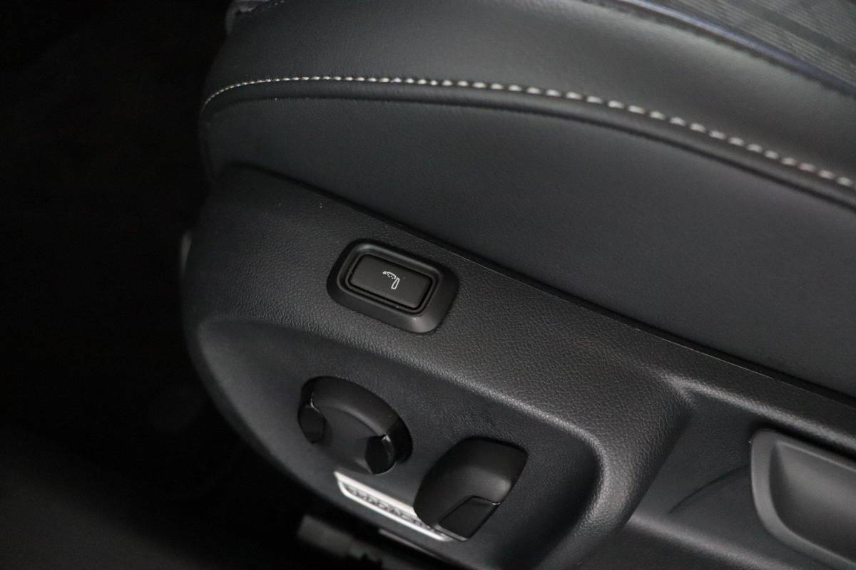 Volkswagen Passat Volkswagen Passat Variant 1.5 eHybrid R-Line Edition |NAP|Pano|ACC|IQLight|Massage|Stoel&Stuurverwarming