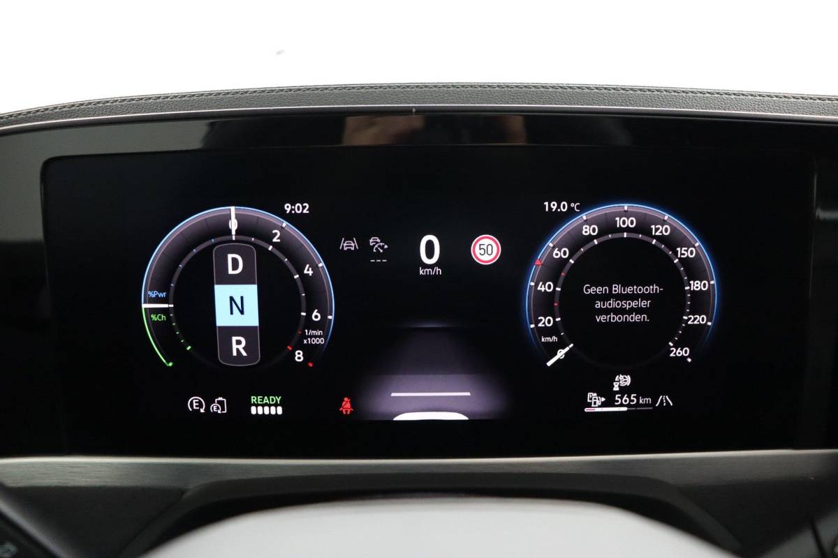 Volkswagen Passat Volkswagen Passat Variant 1.5 eHybrid R-Line Edition |NAP|Pano|ACC|IQLight|Massage|Stoel&Stuurverwarming