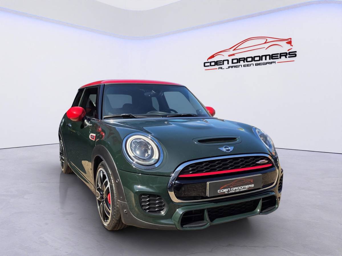 MINI Cooper MINI Cooper 2.0 John Cooper Works /Apple Carplay/Panodak/Schaalstoelen/H&K Audio/HUD/Stoelverw./Parkeersens.V+A/Keyless/Navi/18”LMV/(MET GARANTIE*)