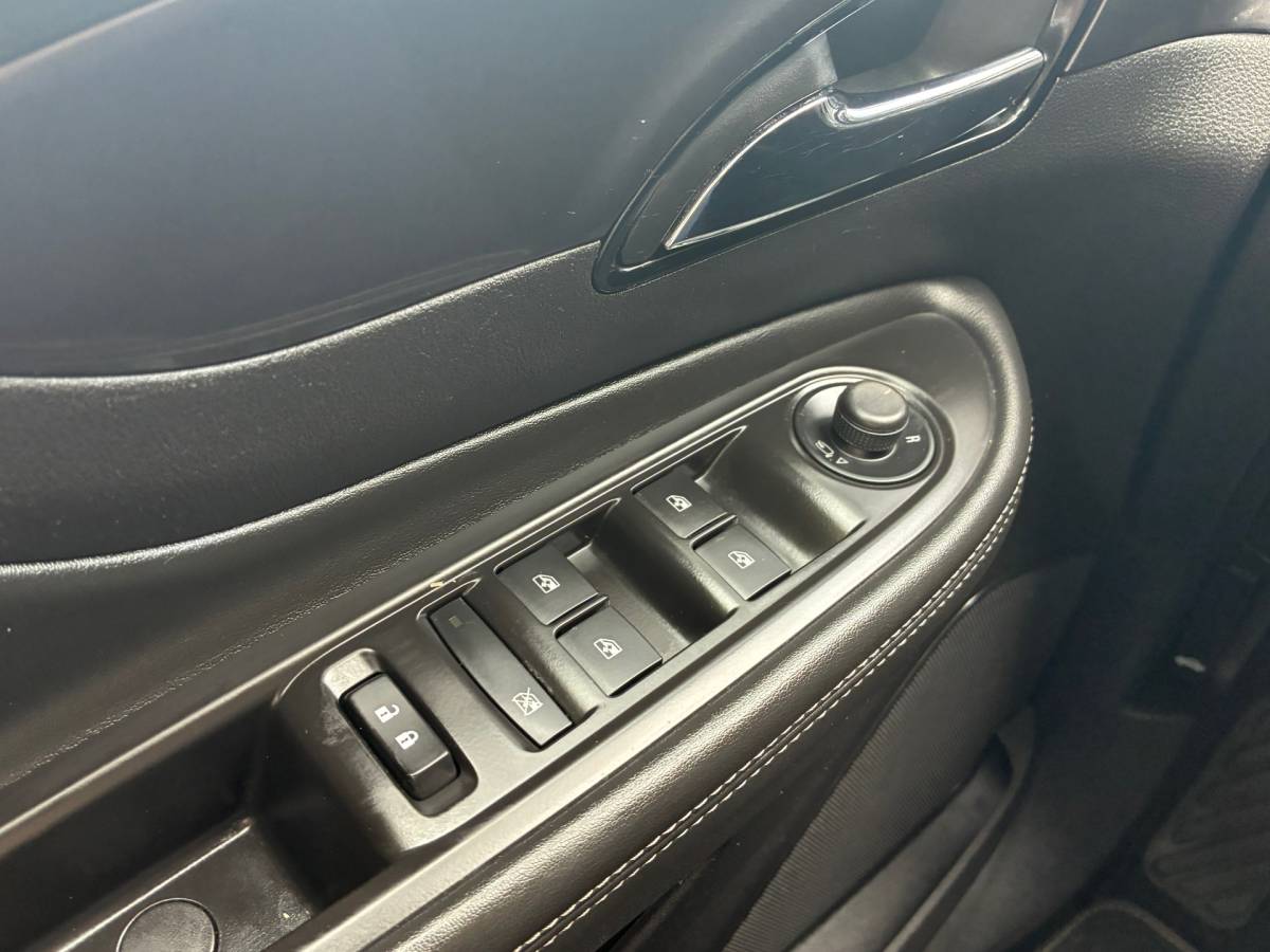 Opel Mokka X Opel Mokka X 1.4 Turbo Innovation | Automaat + Bom vol nu € 12.975!!!