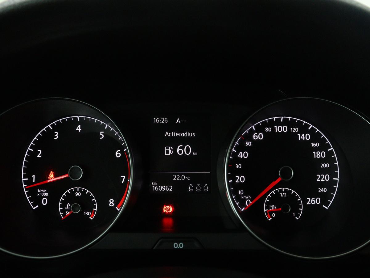 Volkswagen Golf Sportsvan Volkswagen Golf Sportsvan 1.2 TSI Highline | Adaptive cruise | Stoelverwarming | Climate control | Park assist | Navigatie | Bluetooth | Trekhaak