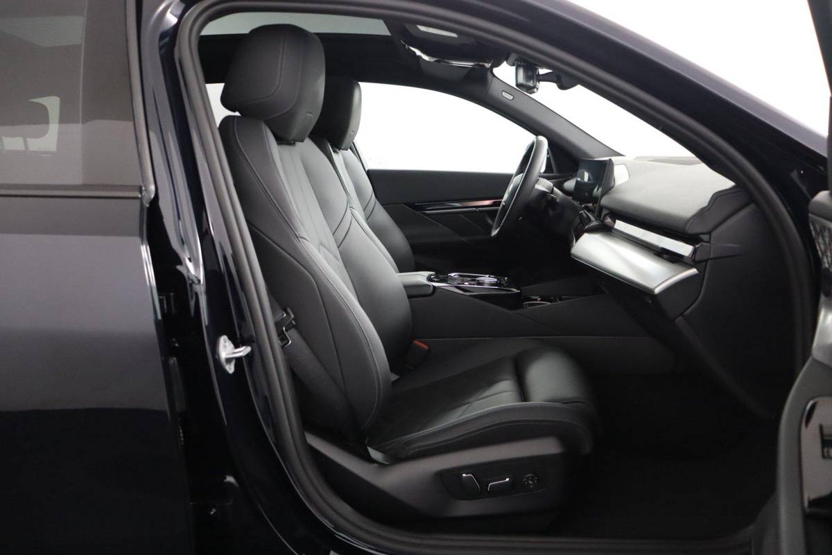 BMW i5 BMW i5 Touring eDrive40 M Sport Edition 84 kWh |Pano|Bang&Olufsen|HUD|