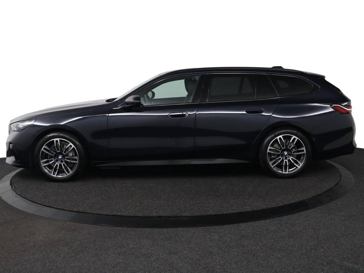BMW i5 BMW i5 Touring eDrive40 M Sport Edition 84 kWh |Pano|Bang&Olufsen|HUD|