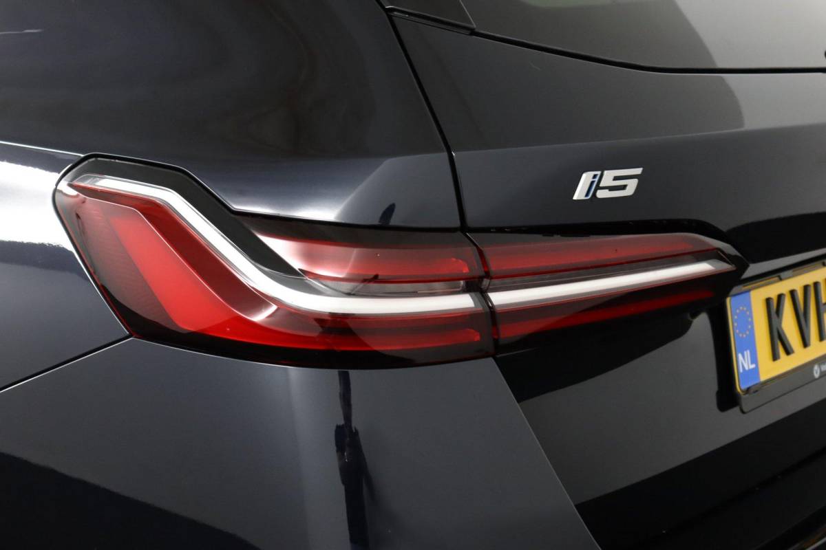 BMW i5 BMW i5 Touring eDrive40 M Sport Edition 84 kWh |Pano|Bang&Olufsen|HUD|