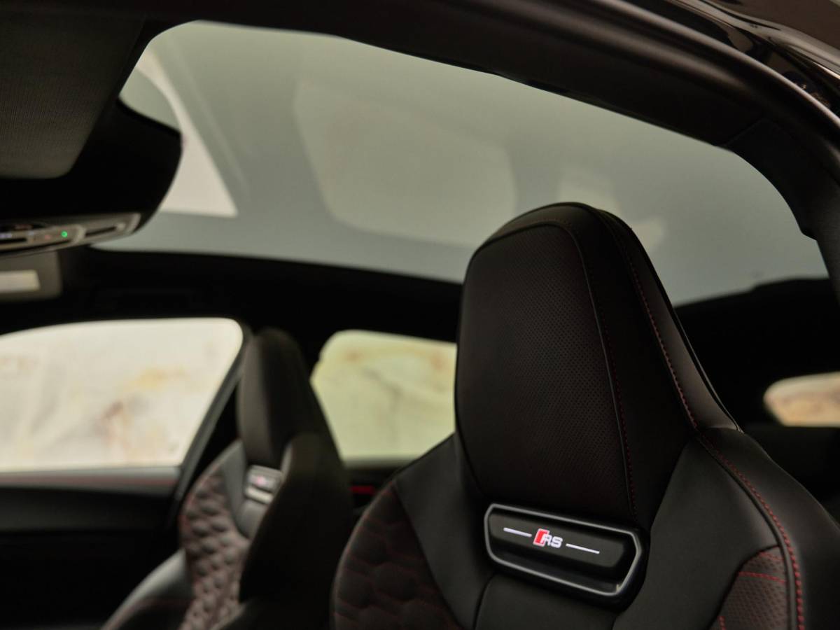 Audi RS5 Audi RS5 Avant e-Hybrid Quattro , sportpakket, pano, B&O, HUD, 285km/h, OLED, ACC, privacy