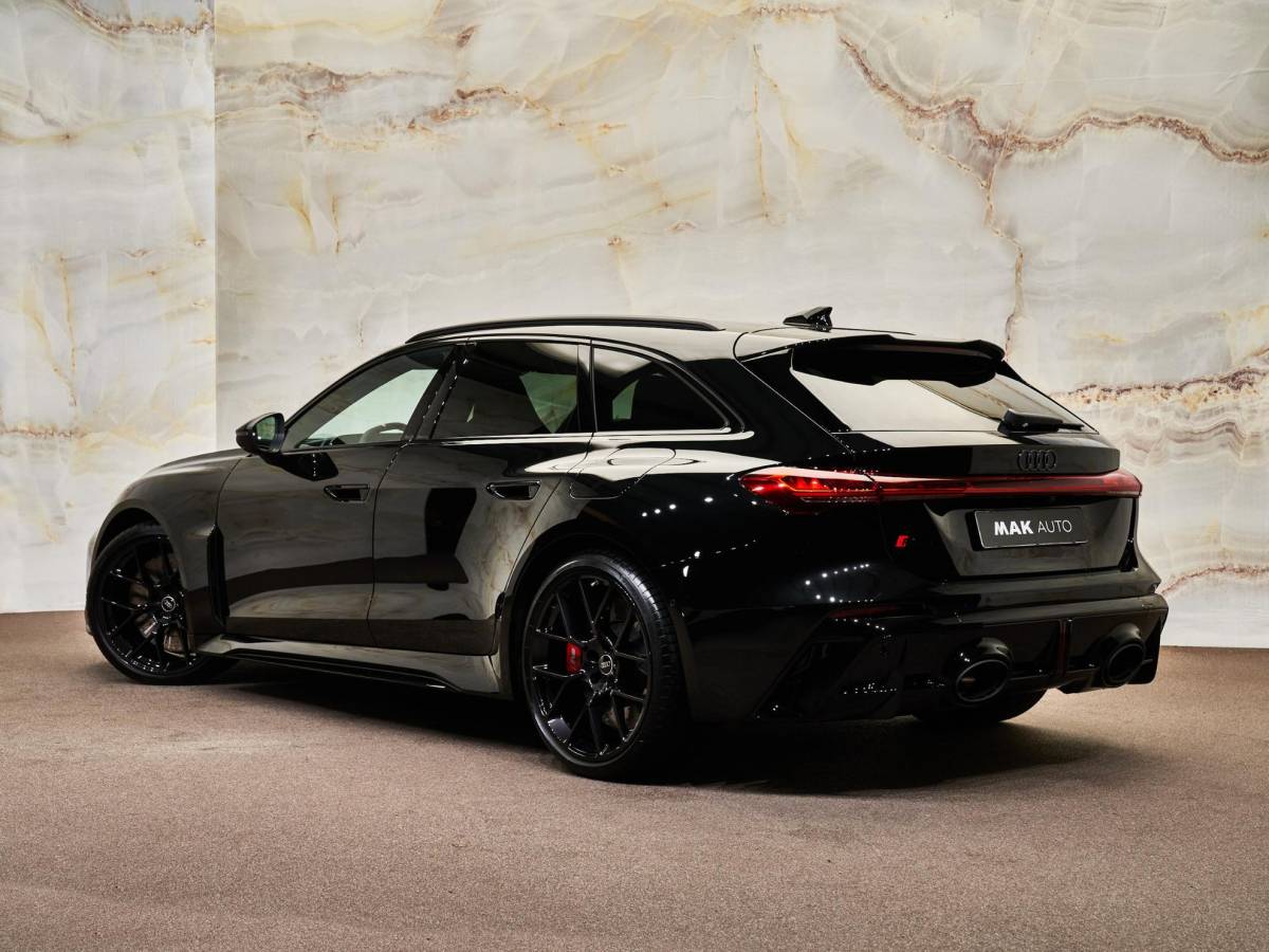 Audi RS5 Audi RS5 Avant e-Hybrid Quattro , sportpakket, pano, B&O, HUD, 285km/h, OLED, ACC, privacy